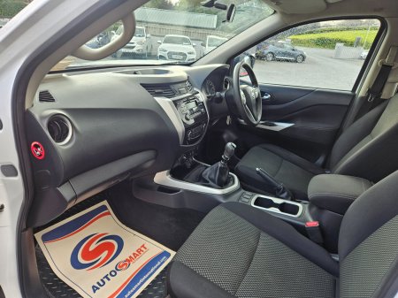 2021 Nissan Navara - photo 25