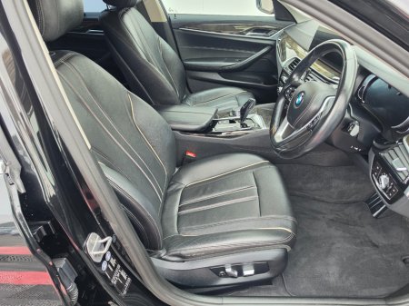 2017 BMW 5-Series - photo 21