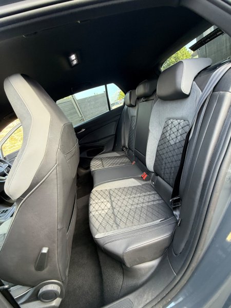 2022 Volkswagen Golf - photo 17