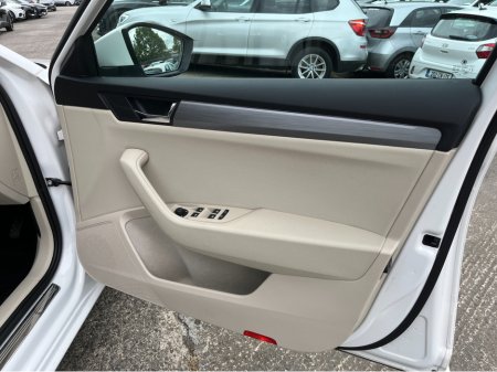 2019 Skoda Superb - photo 14
