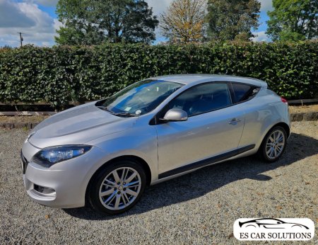 2012 Renault Megane - photo 2