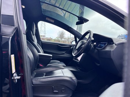 2019 Tesla Model X - photo 9