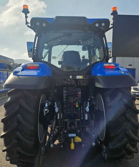 2025 New Holland NEW HOLLAND T6.145 - photo 2