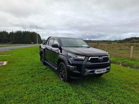 2022 Toyota Hilux - photo 3