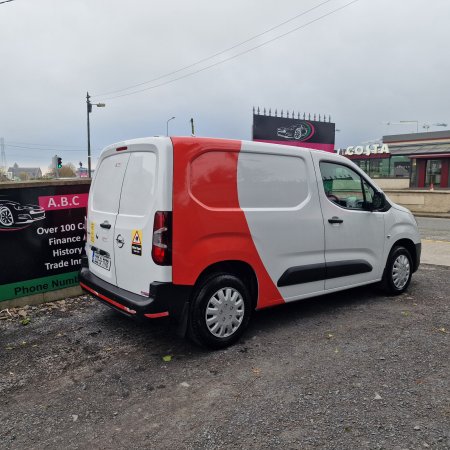 2023 Opel Combo - photo 4
