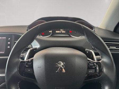 2020 Peugeot 308 - photo 13