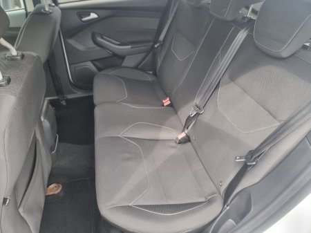 2015 Ford Focus - photo 6