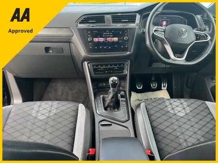2021 Volkswagen Tiguan - photo 12