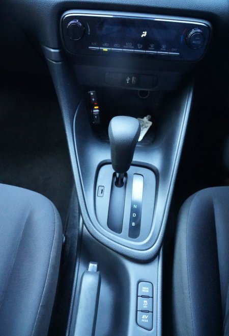 2022 Toyota Yaris - photo 14