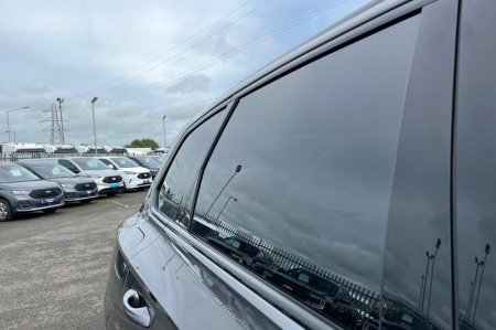 2026 Volkswagen Touareg - photo 23