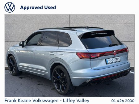 2026 Volkswagen Touareg - photo 3