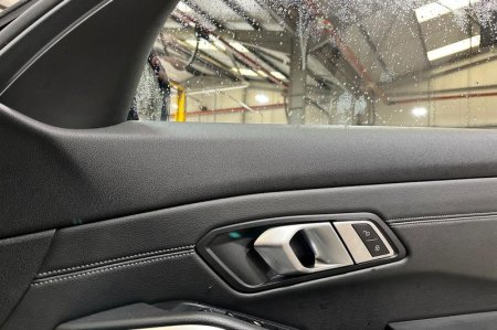 2021 BMW 3-Series - photo 25