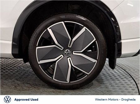 2026 Volkswagen Tiguan - photo 9