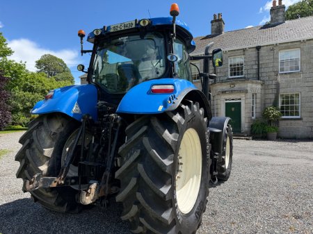 2015 New Holland T7.250 - photo 5