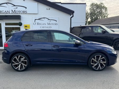 2021 Volkswagen Golf - photo 2