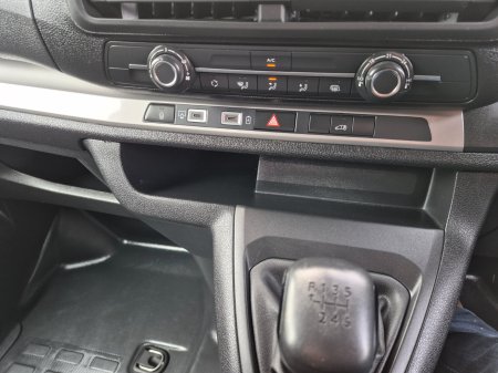 2024 Peugeot Expert - photo 13