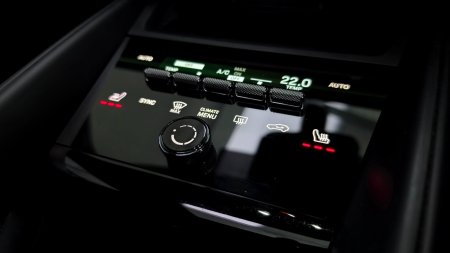 2024 Porsche Macan - photo 47