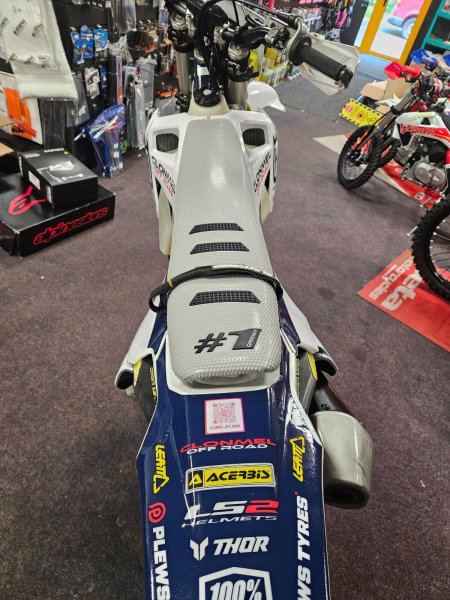 2020 HUSQVARNA Enduro - photo 4
