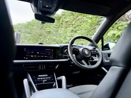 2024 Porsche Cayenne - photo 12
