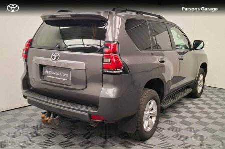 2023 Toyota Land Cruiser - photo 2