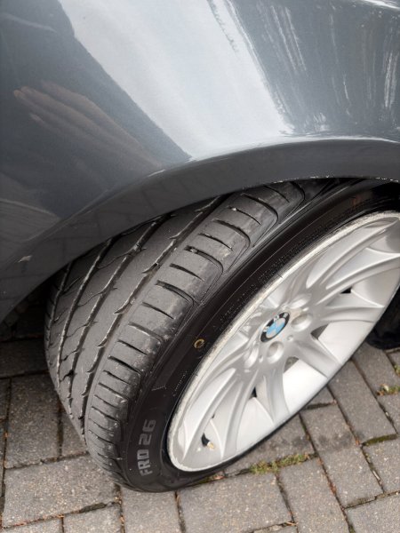 2010 BMW 5-Series - photo 4
