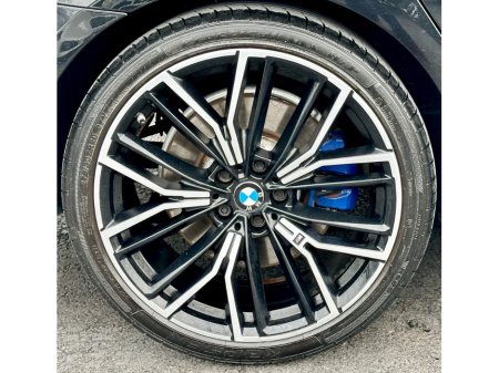 2022 BMW 5-Series - photo 13