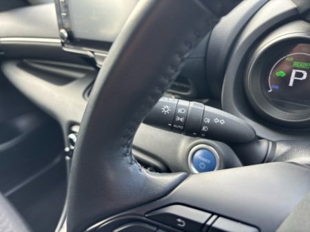 2023 Toyota Yaris - photo 11