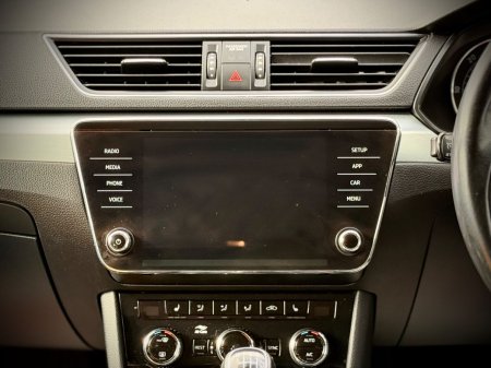 2019 Skoda Superb - photo 15