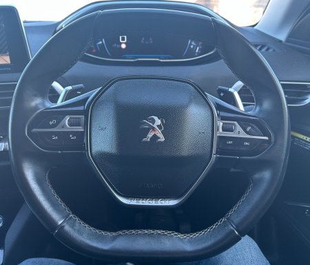 2017 Peugeot 3008 - photo 9