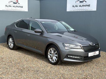 2023 Skoda Superb - photo 2