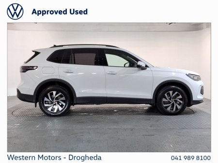 2026 Volkswagen Tiguan - photo 11