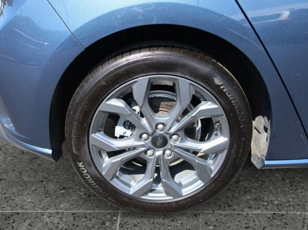 2023 Ford Focus - photo 7