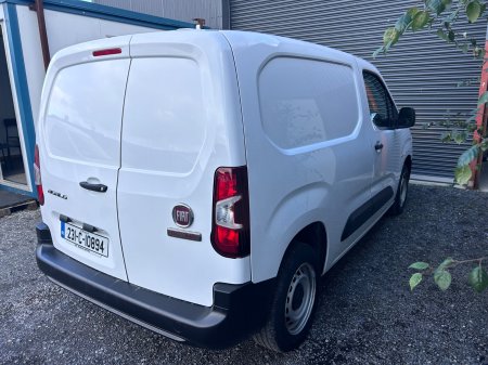 2023 Fiat Doblo - photo 4