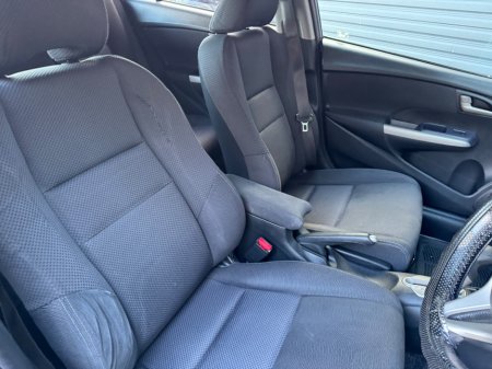 2011 Honda Insight - photo 12