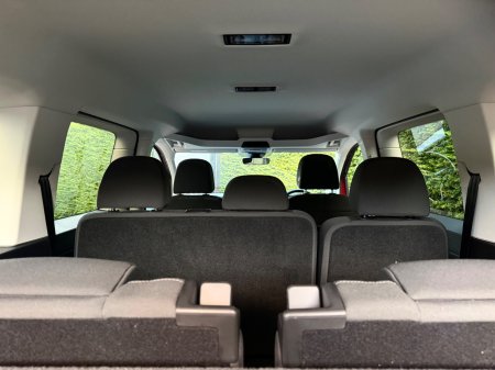 2025 Volkswagen Caddy Maxi Life - photo 8