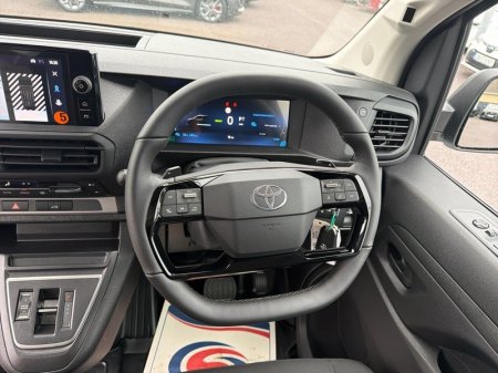 2026 Toyota Proace - photo 9