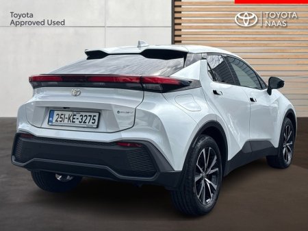 2025 Toyota C-HR - photo 2