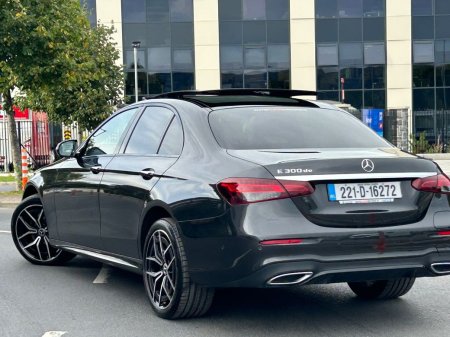 2022 Mercedes-Benz E-Class - photo 18