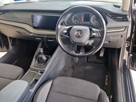 2021 Skoda Octavia - photo 11