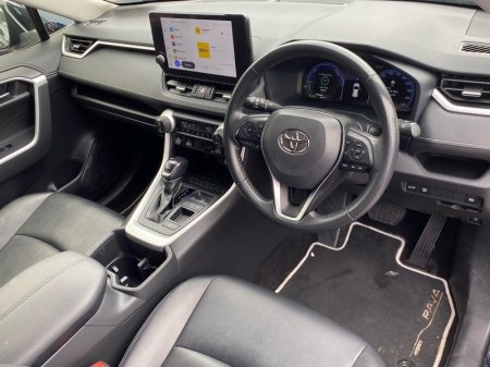2023 Toyota RAV4 - photo 11