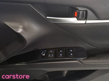 2020 Toyota Camry - photo 18