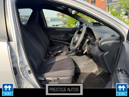 2022 Toyota Yaris - photo 17