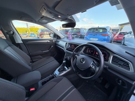 2021 Volkswagen T-Roc - photo 17