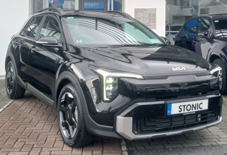 2026 Kia Stonic K2 **SAT NAV, REAR VIEW CAMERA, HEATED FRONT SEATS & HEATED STEERING WHEEL**
