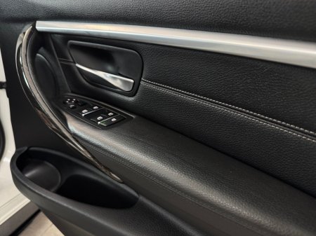 2016 BMW 3-Series - photo 12