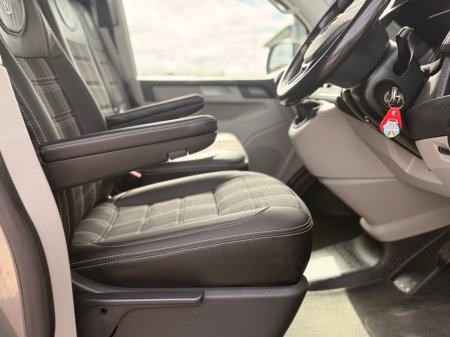 2018 Volkswagen Transporter - photo 28