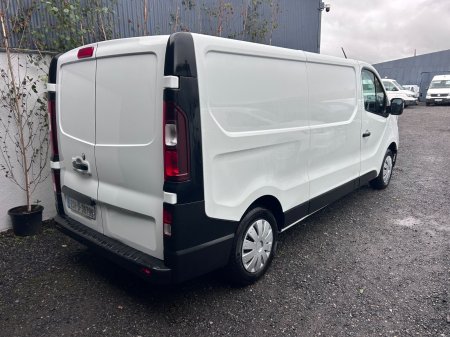 2023 Renault Trafic - photo 3