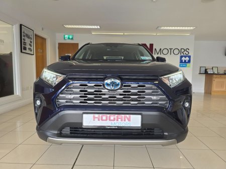 2025 Toyota RAV4 - photo 2