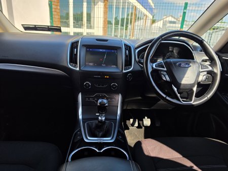2020 Ford Galaxy - photo 12
