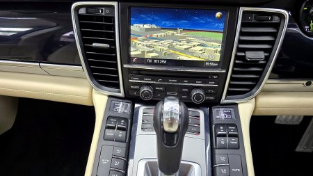 2016 Porsche Panamera - photo 21
